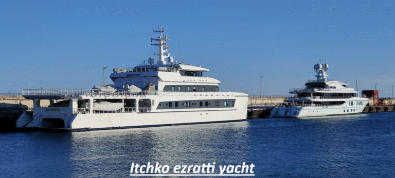 Itchko Ezratti Yacht